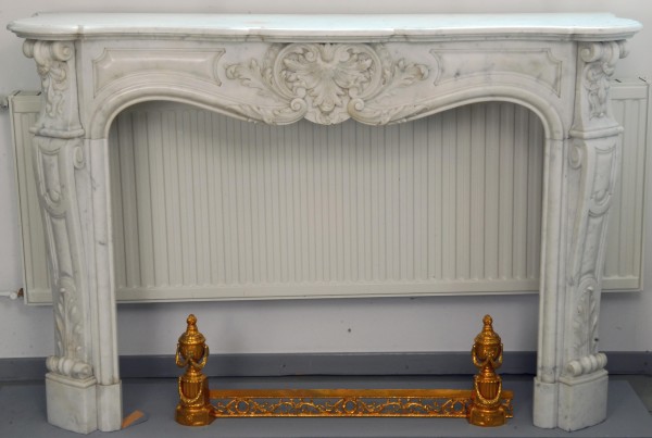 Stil: Louis XIV,  Farbe: weiß-carrara,  Ausführung: Marmor