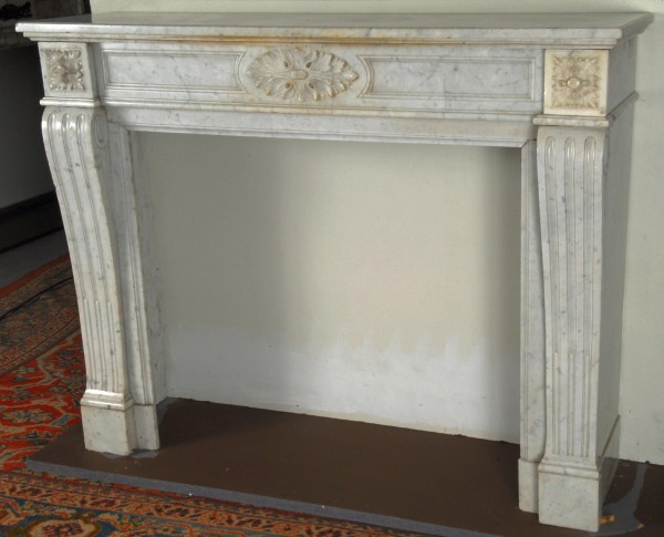 antiker-kamin-marmor-weis_632.jpg