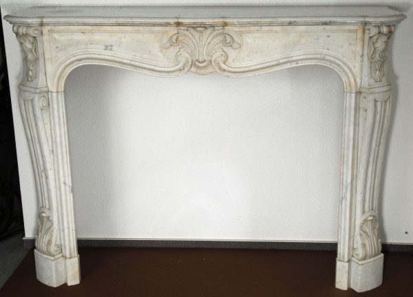 stil: louis XV, farbe: weiß,  ausführung:marmor