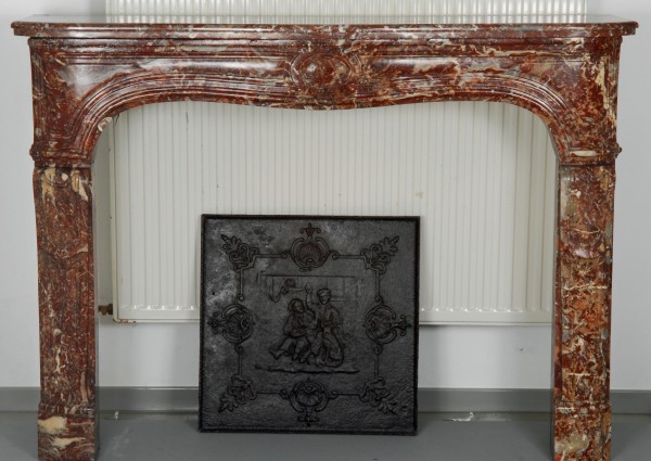 antiker-kamin-marmor-rot_203.jpg