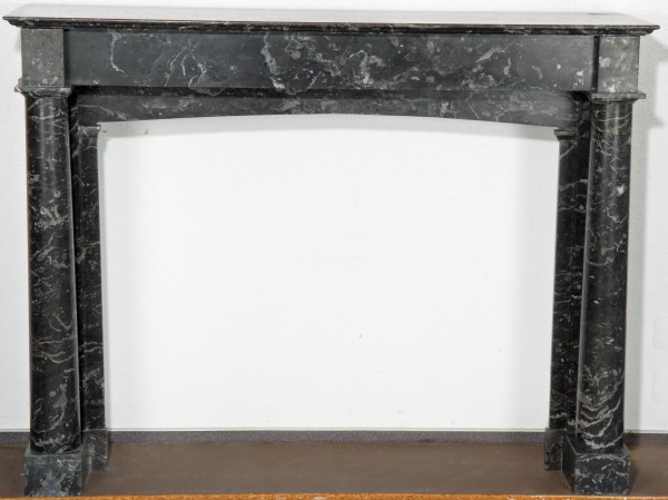 Stil: unbekannt, Farbe: schwarz,grau,  Ausführung: Marmor