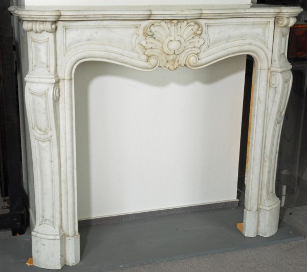 stil: louis XV, farbe: carrara-weiß,  ausführung: marmor