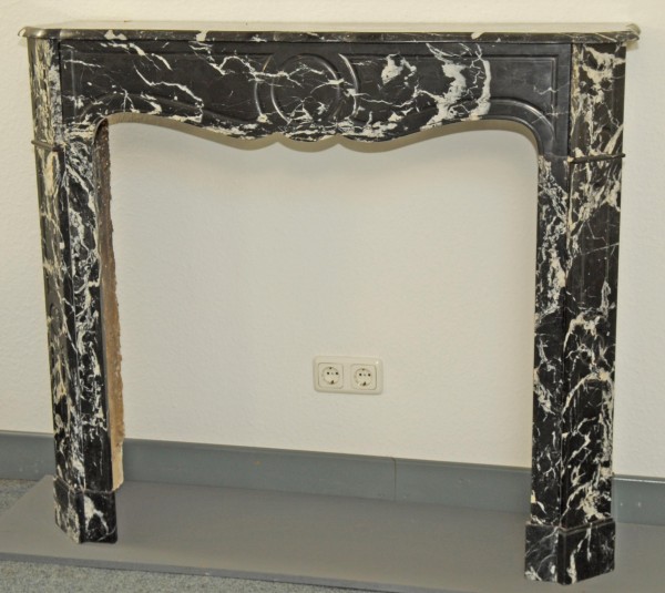 antiker-kamin-marmor-schwarz_19.jpg