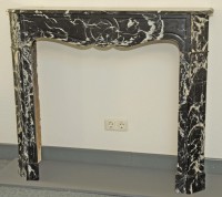 antiker-kamin-marmor-schwarz_19.jpg